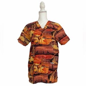 Cherokee Giraffe Animal Print Nursing Medical Scrub Top Women’s Small
